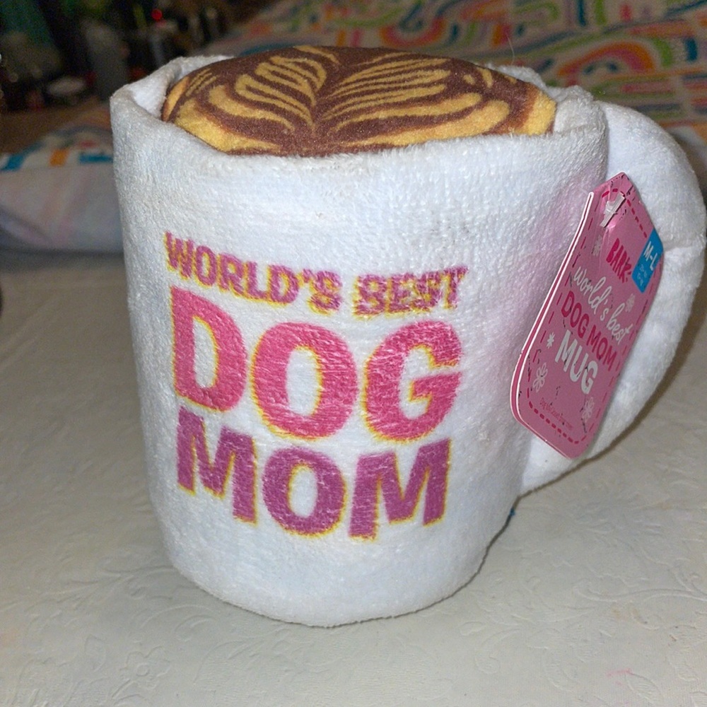 NWT Bark World’s Best Dog Mom Mug!